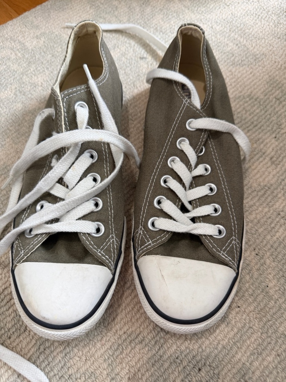 Classic Low-Top Canvas Sneakers in Olive Green size 6 women or 4.5 men